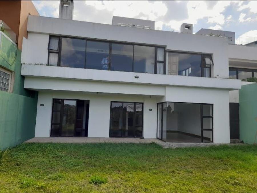 Foto Casa en Venta en Guatemala, Guatemala - U$D 460.000 - CAV21427 - BienesOnLine