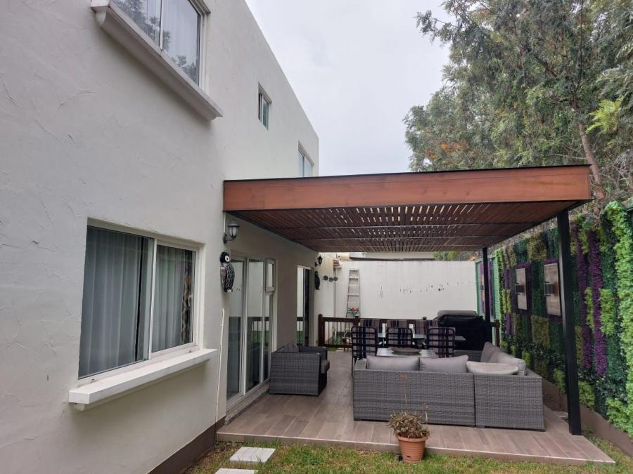 Foto Casa en Venta en Mixco, Guatemala - U$D 390.000 - CAV25396 - BienesOnLine