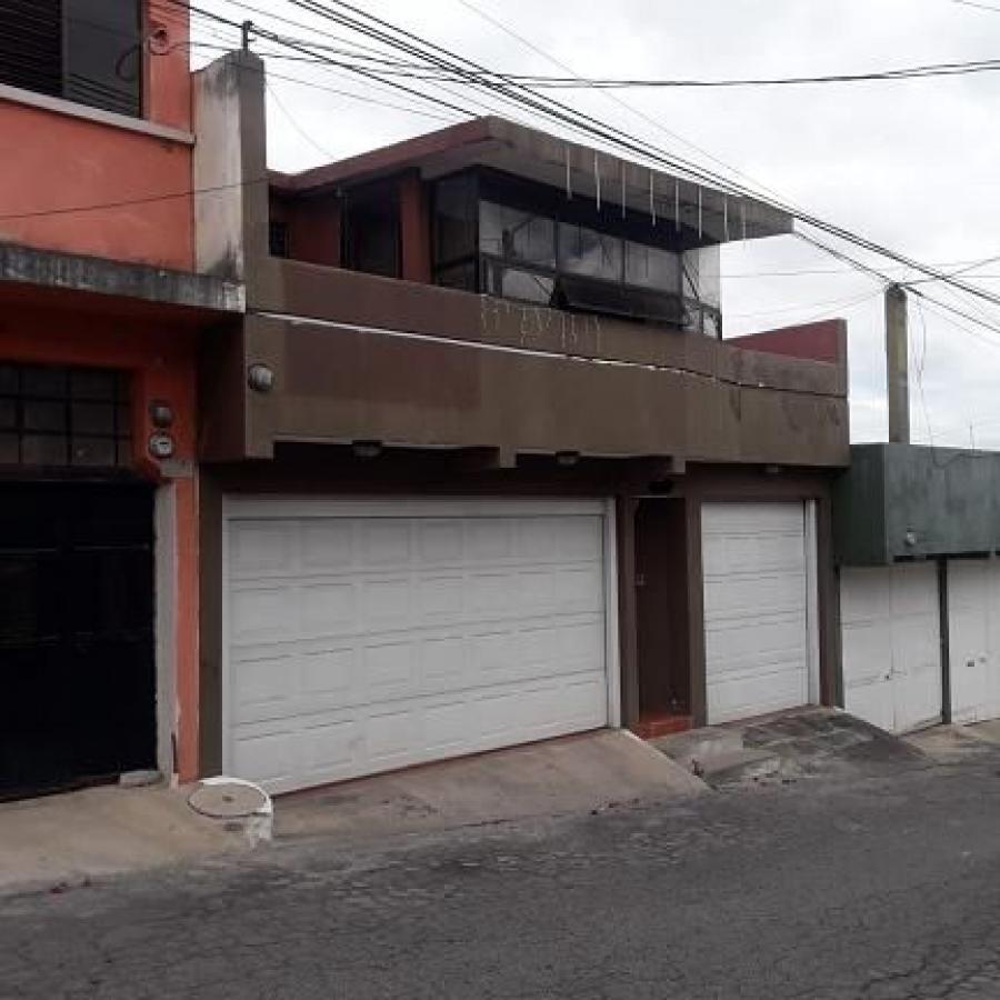 Foto Casa en Venta en zona de mixco, *Guatemala, Ciudad, Guatemala - Q 1.200.000 - CAV2212 - BienesOnLine