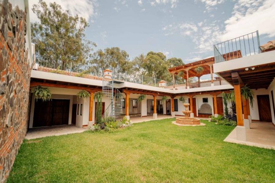 Home in Metric Way