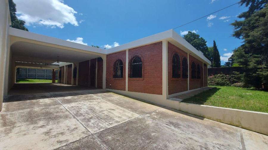 Foto Casa en Venta en ciudad san cristobal, ciudad san cristobal, Guatemala - U$D 350.000 - CAV19579 - BienesOnLine