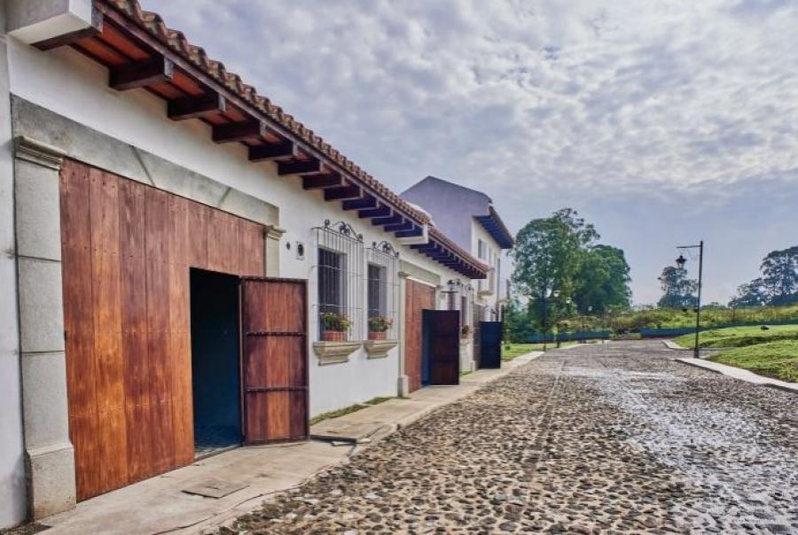 Foto Casa en Venta en Antigua Guatemala, Sacatepquez - U$D 199.000 - CAV21697 - BienesOnLine