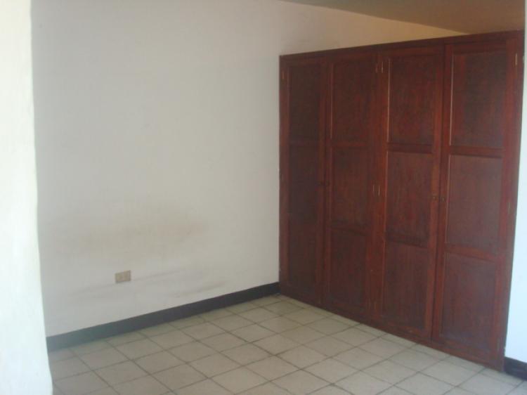 Foto Apartamento en Alquiler en Tegucigalpa, Francisco Morazn - $ 7.000 - APA217 - BienesOnLine