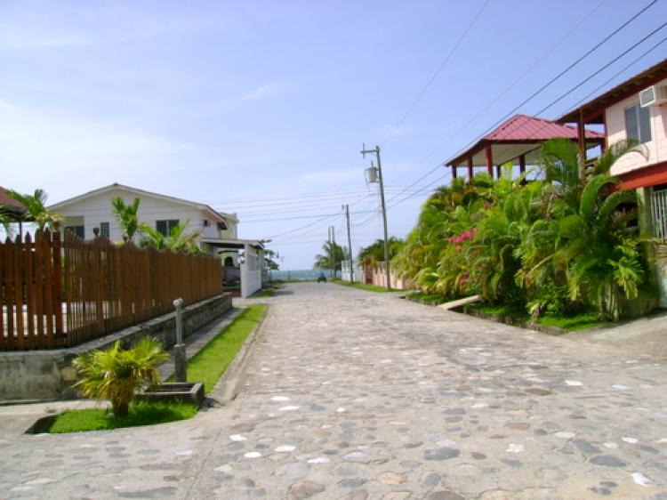 Home in Metric Way