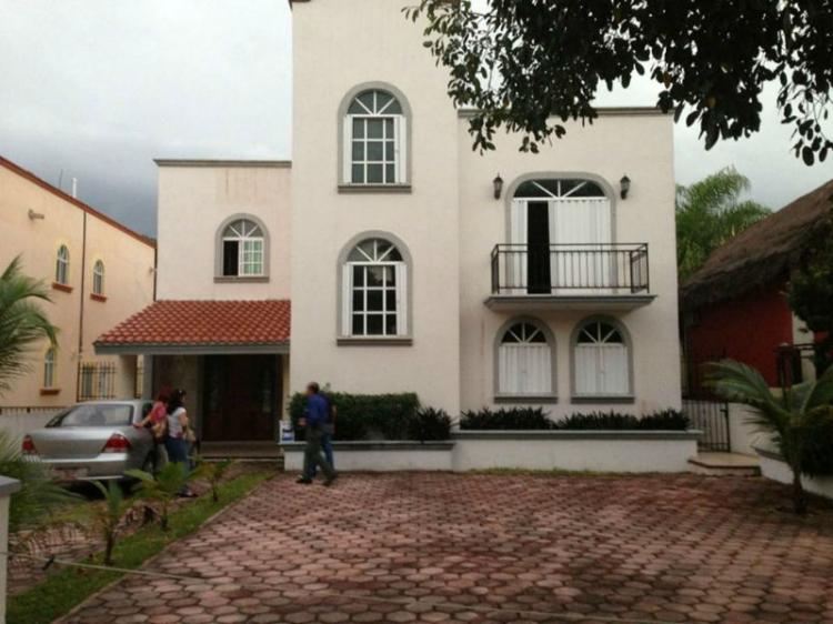 Foto Casa en Venta en Playa del Carmen, Playa del Carmen, Quintana Roo - U$D 800.000 - CAV101284 - BienesOnLine