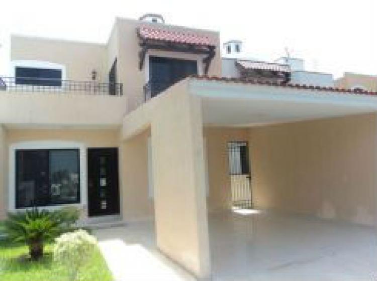 Foto Casa en Venta en Gran Santa Fe, Cancn, Quintana Roo - $ 1.900.000 - CAV152231 - BienesOnLine