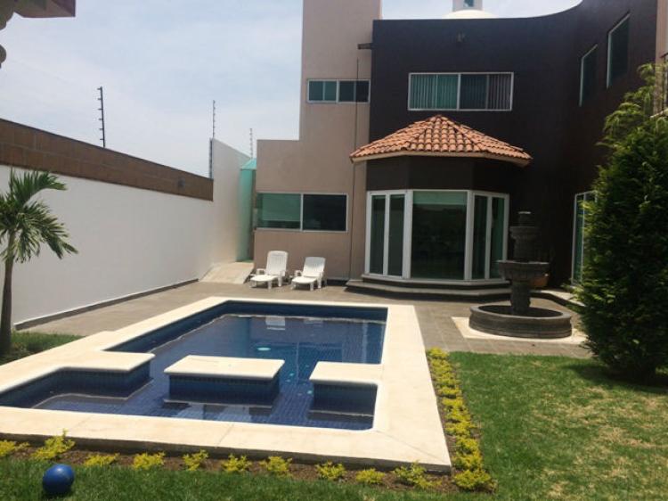 Foto Casa en Venta en Real de Tetela, Cuernavaca, Morelos - $ 5.600.000 - CAV168593 - BienesOnLine