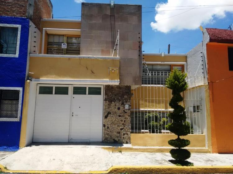 Foto Casa en Venta en SECTOR POPULAR, Toluca de Lerdo, Mexico - $ 2.100.000 - CAV181961 - BienesOnLine