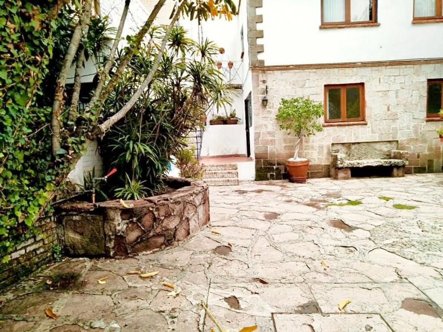 Home in Metric Way