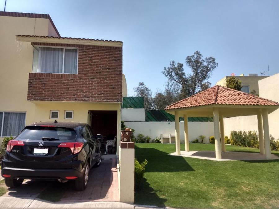 Foto Casa en Venta en LOMAS GRANJAS GUADALUPE, Atizapan de Zaragoza, Mexico - $ 2.880.000 - CAV255417 - BienesOnLine