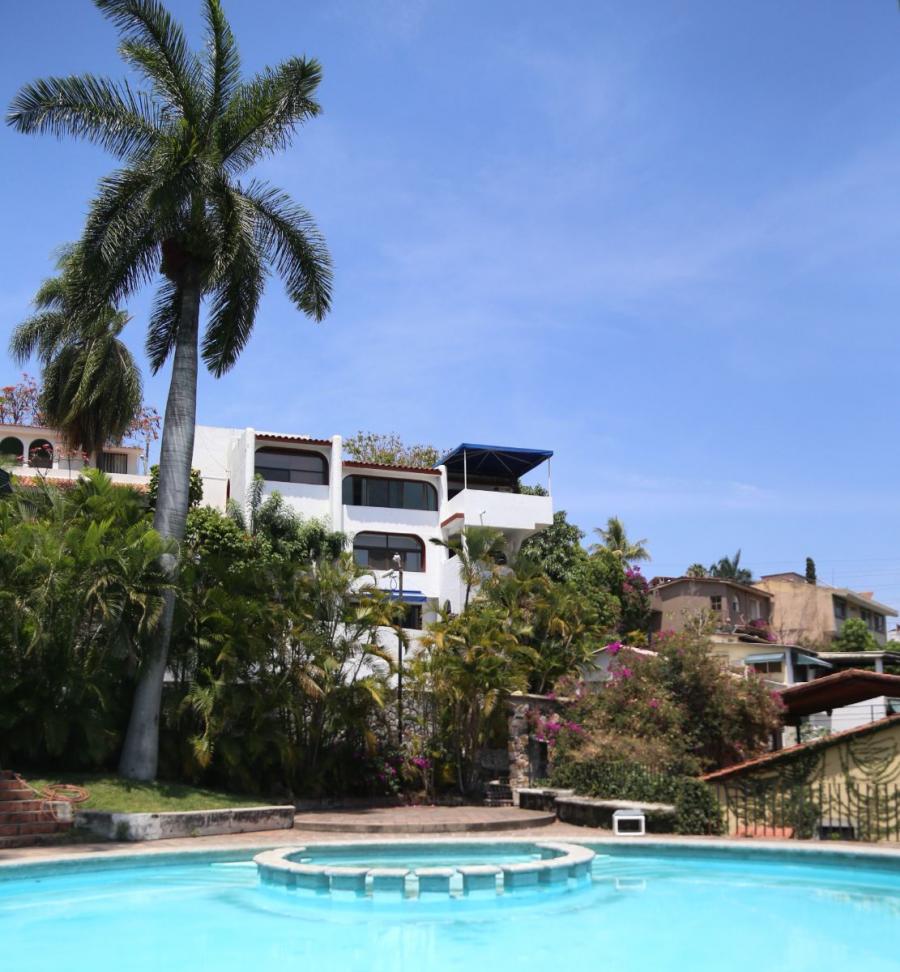 Foto Casa en Venta en Club de Golf Tabachines, Cuernavaca, Morelos - $ 6.900.000 - CAV345162 - BienesOnLine