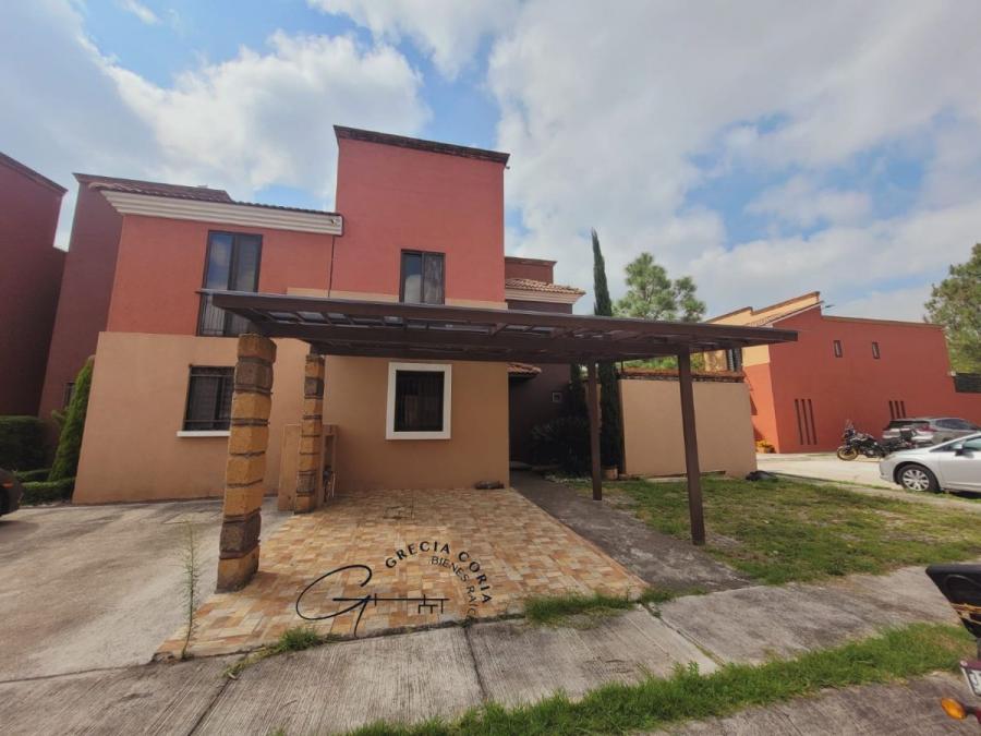 Foto Casa en Venta en Altozano, Morelia, Michoacan de Ocampo - $ 3.190.000 - CAV348245 - BienesOnLine