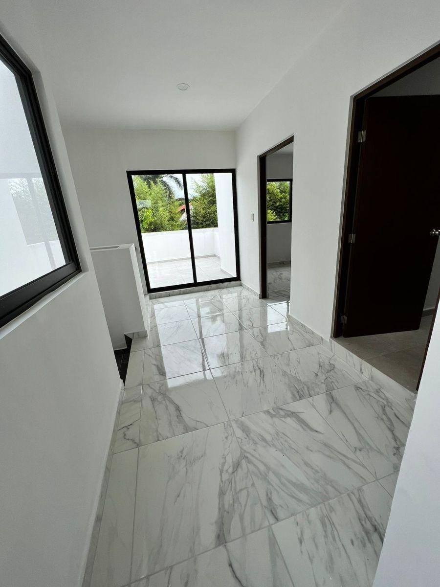 Home in Metric Way