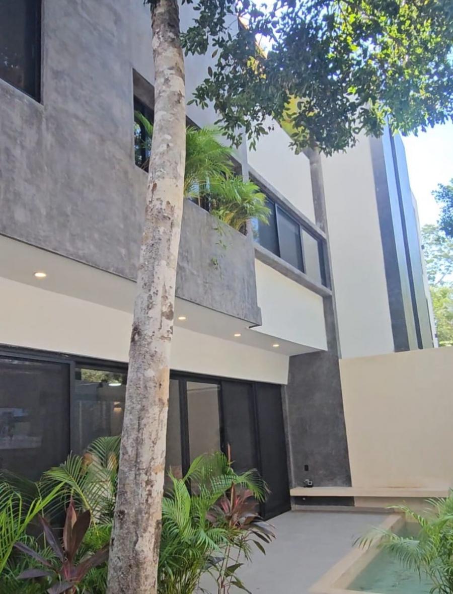 Foto Casa en Venta en Senderos Norte, Playa del Carmen, Quintana Roo - $ 9.950.000 - CAV362676 - BienesOnLine