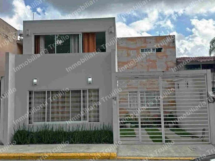 Foto Casa en Venta en Centro, Coatepec, Veracruz - $ 1.700.000 - CAV365064 - BienesOnLine