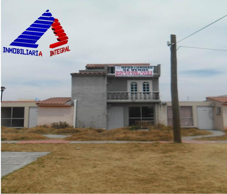 Foto Casa en Venta en VILLA SANTA TERESA, Toluca de Lerdo, Mexico - $ 700.000 - CAV81801 - BienesOnLine