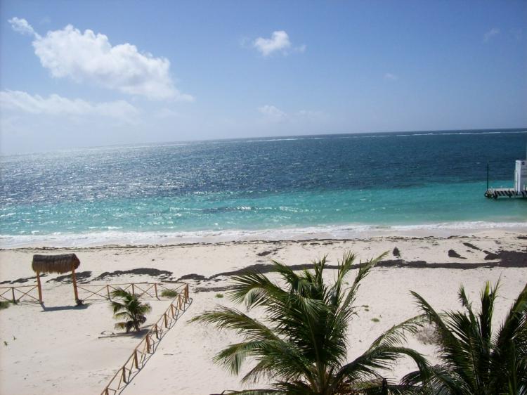 Foto Departamento en Venta en Puerto Morelos, Quintana Roo - U$D 375.000 - DEV7663 - BienesOnLine