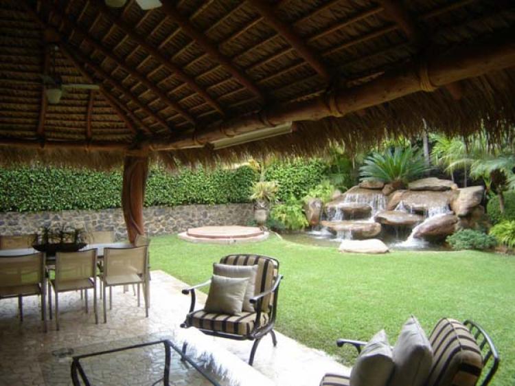 Foto Casa en Venta en residencial sumiya, Cuernavaca, Morelos - U$D 750.000 - CAV20126 - BienesOnLine