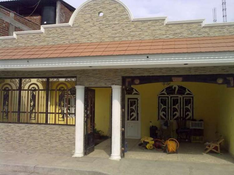 Foto Casa en Venta en Uruapan, Michoacan de Ocampo - $ 595.000 - CAV33214 - BienesOnLine