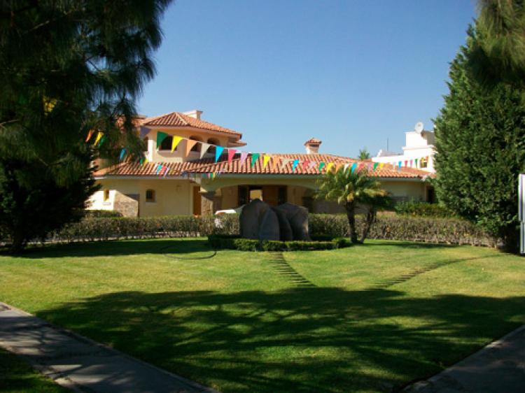 Foto Casa en Venta en Fraccionamiento Valle Real, Zapopan, Jalisco - $ 11.000.000 - CAV9475 - BienesOnLine