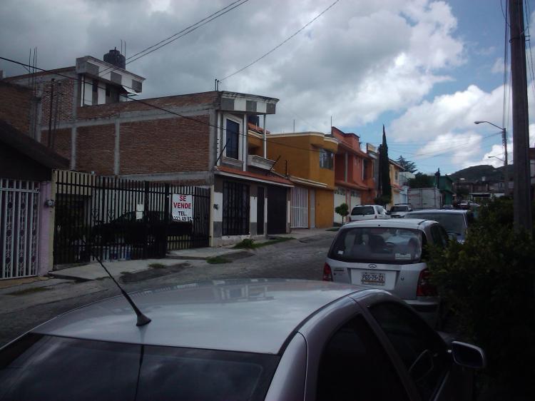 Foto Casa en Venta en FRACC MIRADOR DE PUNHUATO, Morelia, Michoacan de Ocampo - CAV27573 - BienesOnLine
