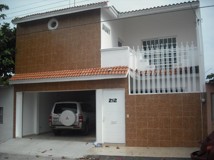 Foto Casa en Venta en Revolucion, Boca del Ro, Veracruz - $ 1.950.000 - CAV17267 - BienesOnLine