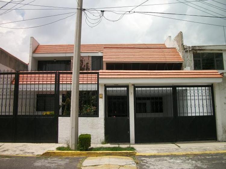 Foto Casa en Venta en LAS HACIENDAS, Metepec, Mexico - $ 2.000.000 - CAV21124 - BienesOnLine