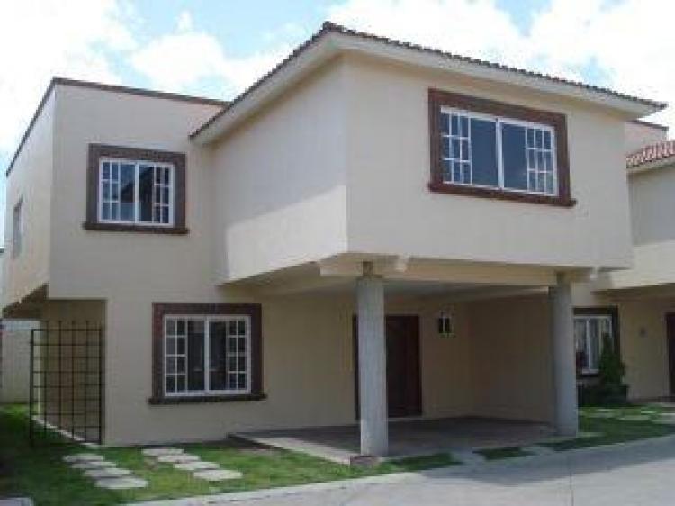 Foto Casa en Renta en Metepec, Mexico - $ 12.500 - CAR39373 - BienesOnLine