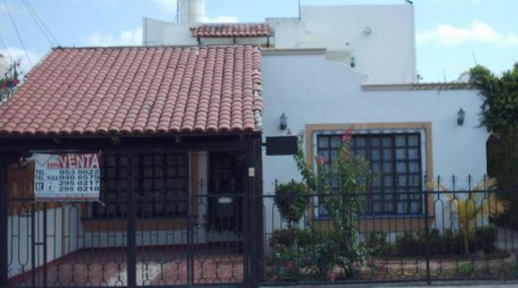 Foto Casa en Venta en montealban, Mrida, Yucatan - $ 1.100.000 - CAV16675 - BienesOnLine