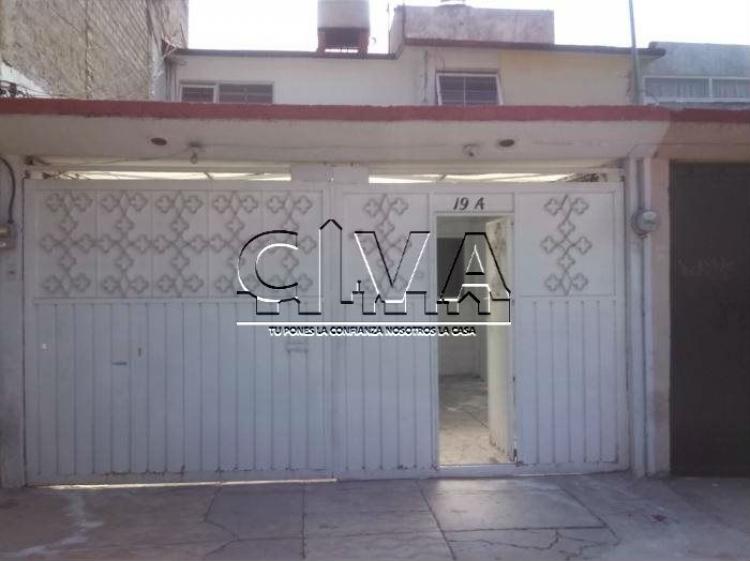 Foto Casa en Venta en Jacarandas, Tlalnepantla, Mexico - $ 2.100.000 - CAV131186 - BienesOnLine