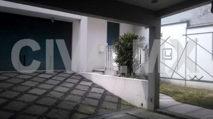 Home in Metric Way