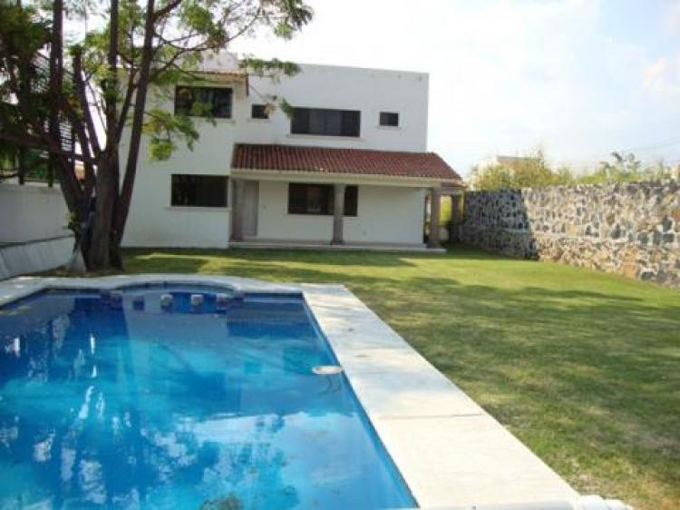 Foto Casa en Venta en www.casasenlomasdecocoyoc.com, Atlatlahucan, Morelos - $ 2.850.000 - CAV40486 - BienesOnLine