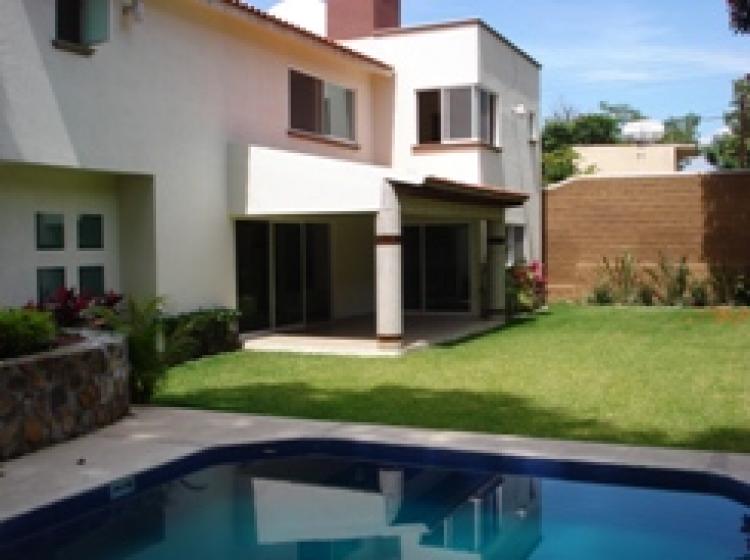 Foto Casa en Venta en Lomas de Cuernavaca, Cuernavaca, Morelos - $ 3.600.000 - CAV30082 - BienesOnLine