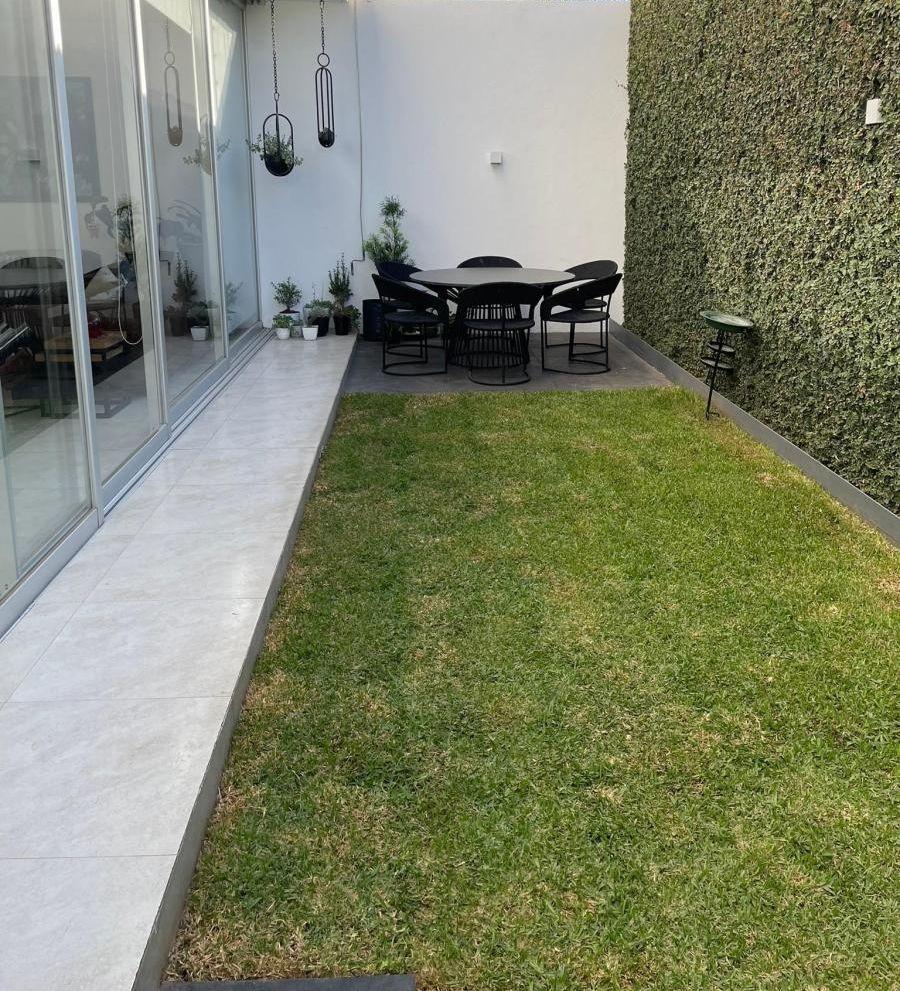 Foto Casa en Venta en Puerta del Valle, Zapopan, Jalisco - $ 8.900.000 - CAV319831 - BienesOnLine