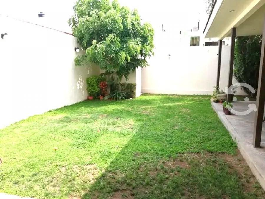 Foto Casa en Venta en RESIDENCIAL VICTORIA, Zapopan, Jalisco - $ 6.995.000 - CAV318338 - BienesOnLine