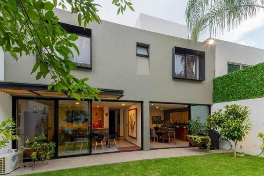 Foto Casa en Venta en RINCONADA SANTA RITA, Zapopan, Jalisco - $ 13.950.000 - CAV327817 - BienesOnLine