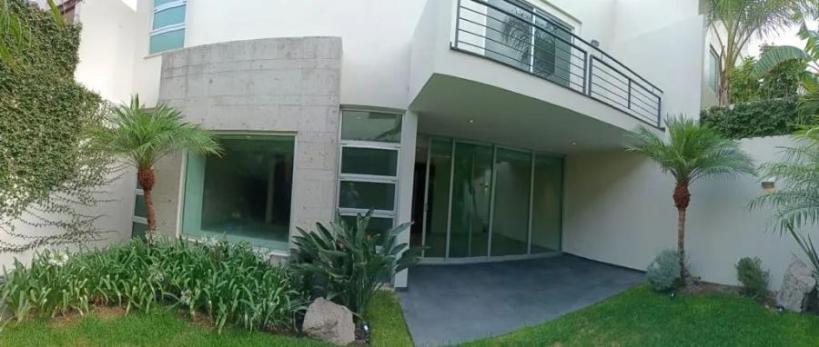 Foto Casa en Venta en zona MONRAZ, Zapopan, Jalisco - $ 14.300.000 - CAV315795 - BienesOnLine