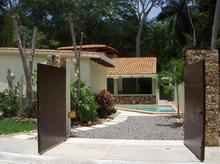 Foto Casa en Venta en Ixtapa Zihuatanejo, Guerrero - $ 3.500.000 - CAV41224 - BienesOnLine