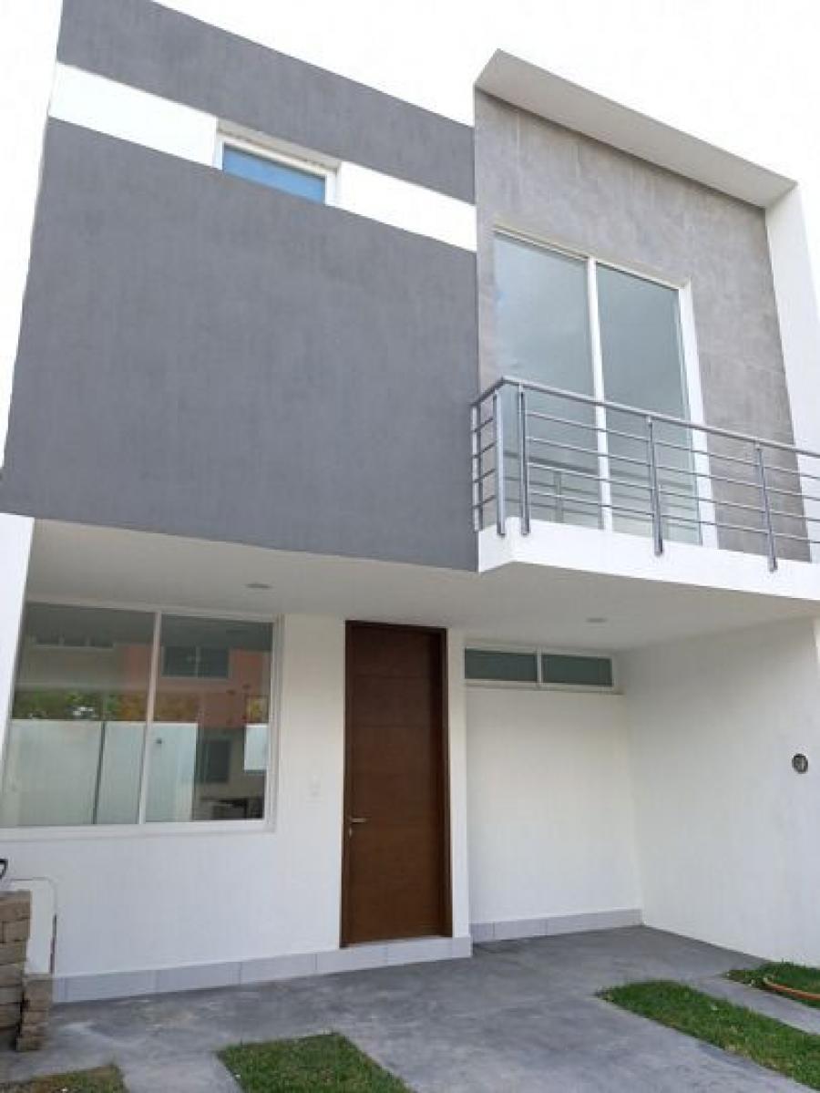 Foto Casa en Venta en Toluquilla, Tlaquepaque, Jalisco - $ 2.249.000 - CAV338682 - BienesOnLine