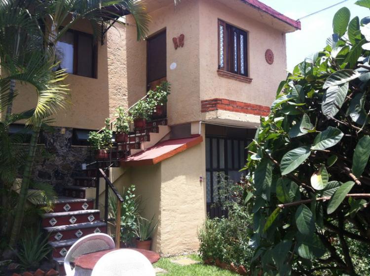 Foto Casa en Venta en Acapantzingo, Cuernavaca, Morelos - $ 4.500.000 - CAV130837 - BienesOnLine
