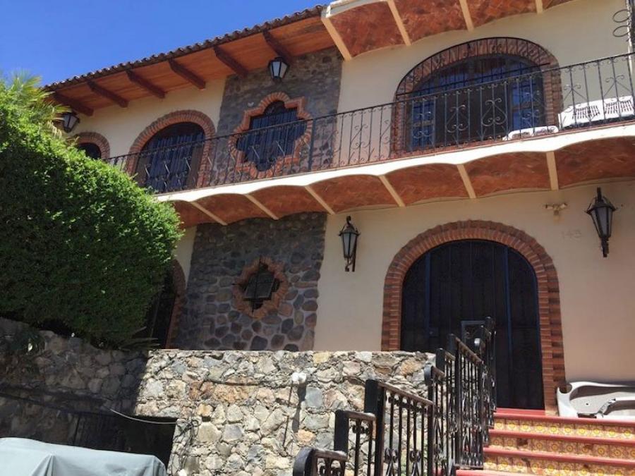 Foto Casa en Venta en Ajijic Village, Ajijic, Jalisco - $ 6.762.990 - CAV257695 - BienesOnLine
