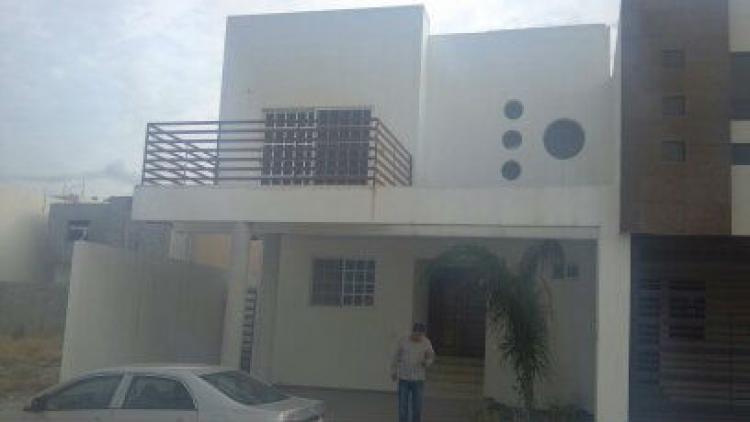 Foto Casa en Venta en Rinconada Colonial, Ciudad Apodaca, Nuevo Leon - $ 1.700.000 - CAV93709 - BienesOnLine