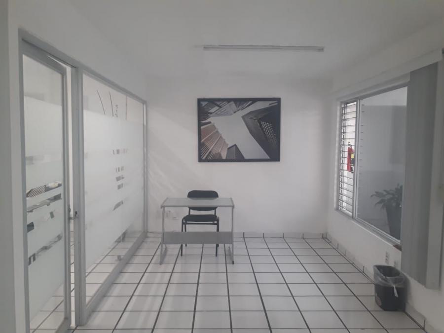 Foto Oficina en Renta en arcos vallarta, Guadalajara, Jalisco - $ 15.000 - OFR251697 - BienesOnLine