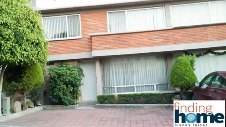 Foto Casa en Venta en VILLAS FONTANA, QUERETARO, Queretaro Arteaga - $ 1.500.000 - CAV216279 - BienesOnLine