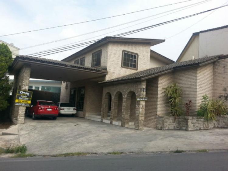 Foto Casa en Venta en CUMBRES 5, Monterrey, Nuevo Leon - $ 3.500.000 - CAV110145 - BienesOnLine