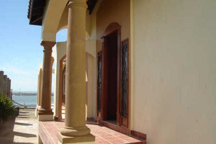 Foto Casa en Venta en El Sauzal, Ensenada, Baja California - U$D 800.000 - CAV3223 - BienesOnLine