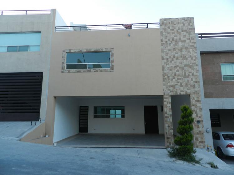 Foto Casa en Venta en CUMBRES ELITE PRIVADAS DOS, Monterrey, Nuevo Leon - $ 4.450.000 - CAV151339 - BienesOnLine