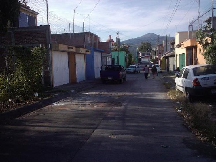 Foto Terreno en Venta en COL:MANANTIALES, Morelia, Michoacan de Ocampo - TEV30761 - BienesOnLine