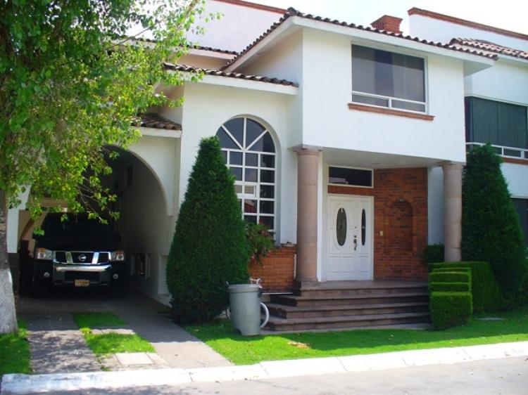 Foto Casa en Venta en RESIDENCIAL BALMORAL, Metepec, Mexico - $ 4.800.000 - CAV17031 - BienesOnLine