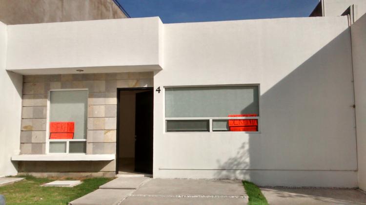 Foto Casa en Renta en Lomas de Angelpolis III, Santa Clara Ocoyucan, Puebla - $ 11.000 - CAR105248 - BienesOnLine